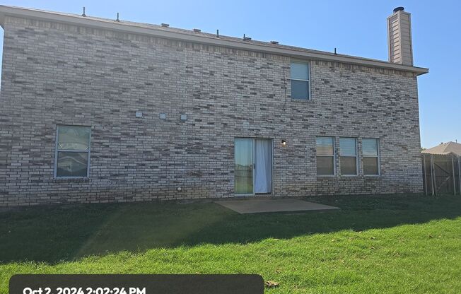 701 South Heights Drive Crowley, TX 76036