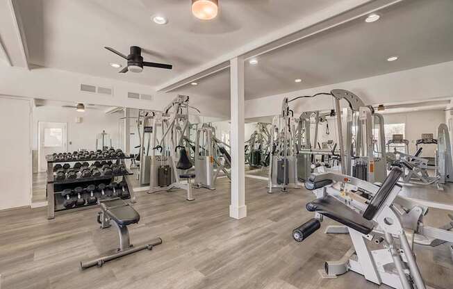 Newly Redesigned Apartments in Brentwood, TN: Southern Elegance, Scenic Splendor