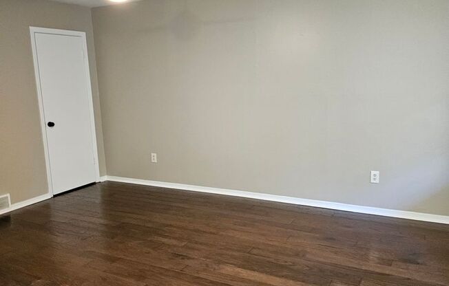 2 beds, 1 bath, 1,000 sqft, $785, Unit 3285