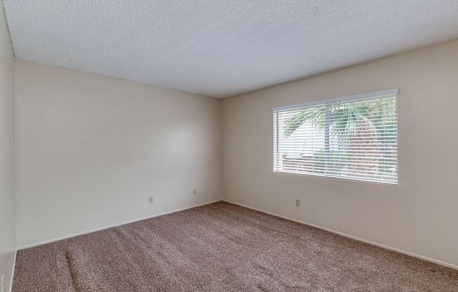 $500 off move in, Ready for Immediate Move in!