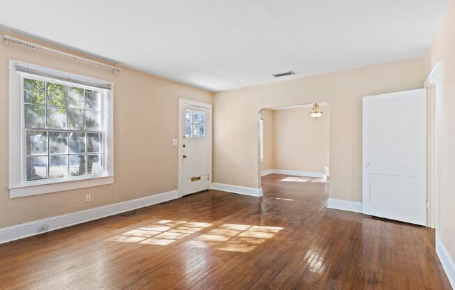 Location location location! This 2 bedroom 1 bath home is convenient to everything!