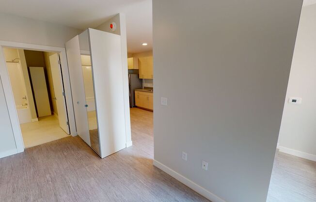 1 bed, 1 bath, 462 sqft, $1,115, Unit 2530-410