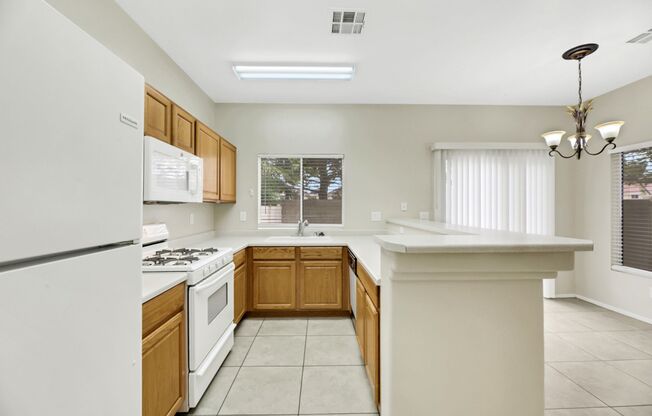 2 bedroom Townhome with a yard