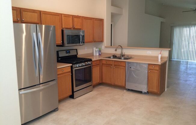 Summerlin, Single Story Beautiful 3-bedroom home with 2 full baths