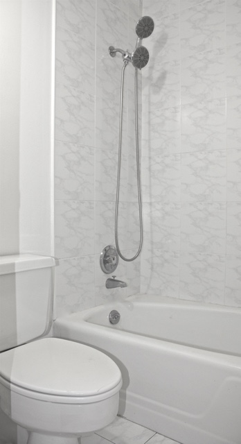 1 bed, 1 bath, 650 sqft, $4,000, Unit 5G