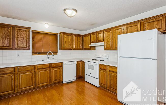 3 Bed 3 Bath at Douglas and Maize!