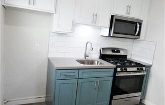 2825-2831 1/2 E. 15th St.