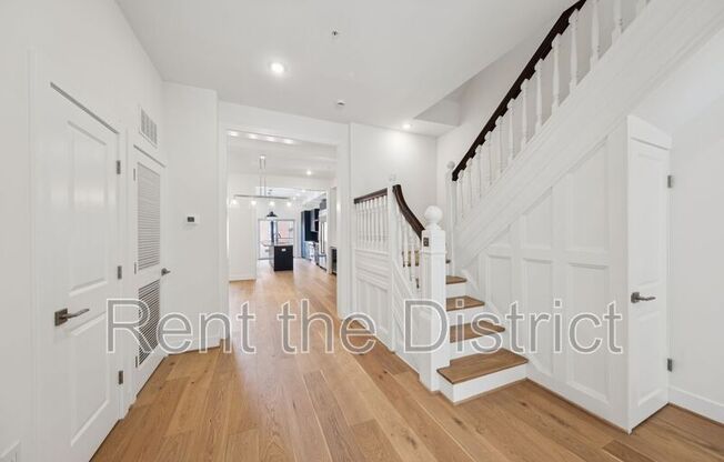 1940 1 ST NW