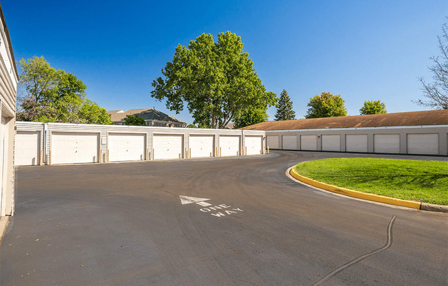 private garage space at fountains in the park  apartments