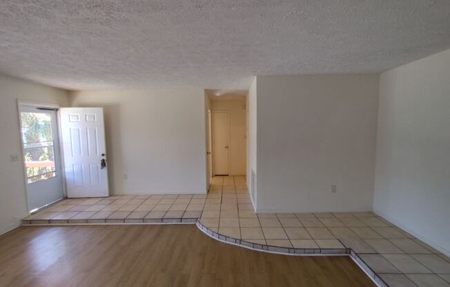 2 beds, 1 bath, $1,400