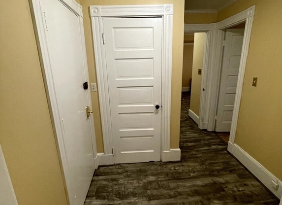194 Saint Paul St Apt 4
