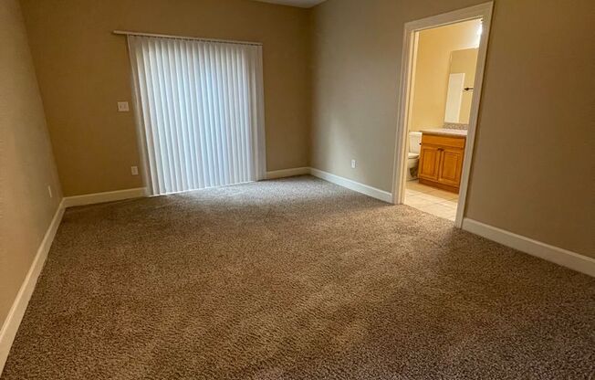 3 beds, 2 baths, 1,450 sqft, $1,450, Unit G-101