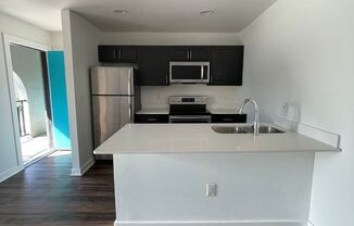 1 bed, 1 bath, 655 sqft, $1,200, Unit 201