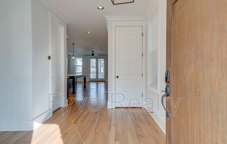 928 SOUTHSIDE PL