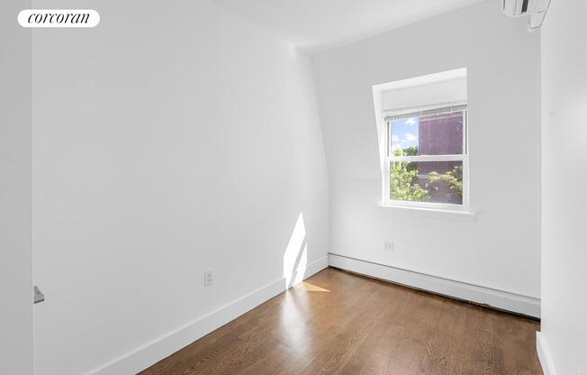 229 ALT SCHOLES ST