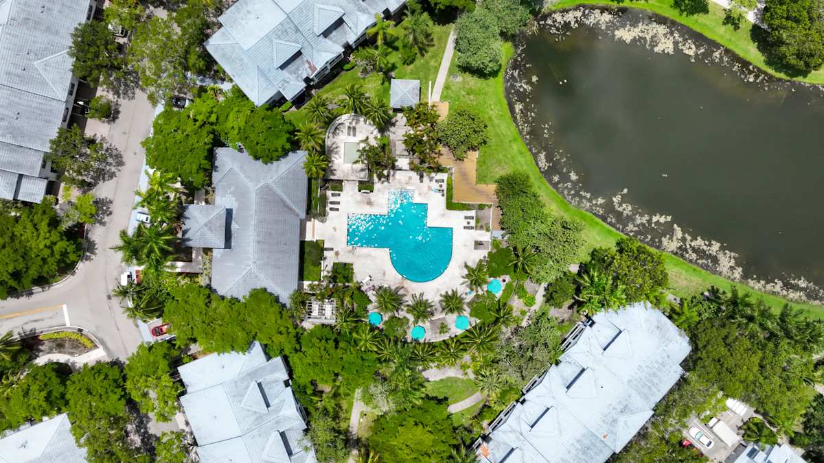 Townhomes and Apartments in Weston, Florida