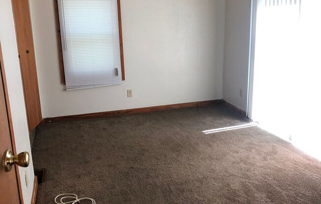 0204-206 E 16th Street