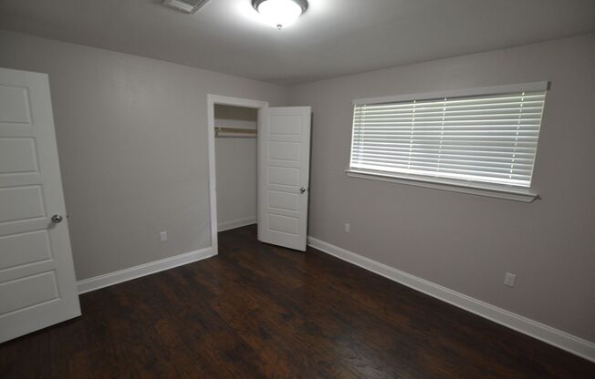 3 beds, 2 baths, $2,000