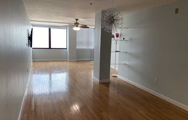 2 beds, 2 baths, 1,110 sqft, $3,100, Unit 6B