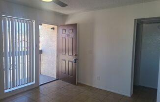 2 beds, 1 bath, 800 sqft, $1,095, Unit 240