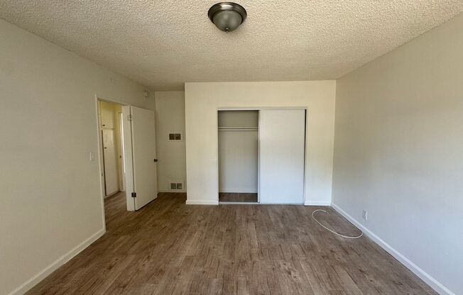 1 bed, 1 bath, 680 sqft, $1,835, Unit #7