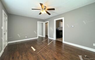 2 beds, 1 bath, $995