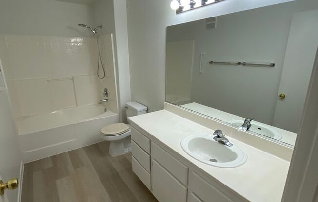 2 beds, 2 baths, 1,151 sqft, $1,225, Unit #1011