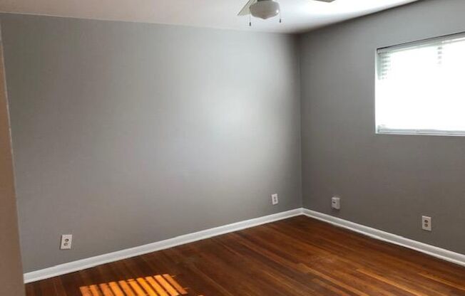 2 beds, 1 bath, 850 sqft, $1,895, Unit 436-3