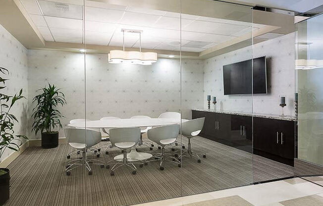 Business Center meeting room at Wilshire Vermont, 90010