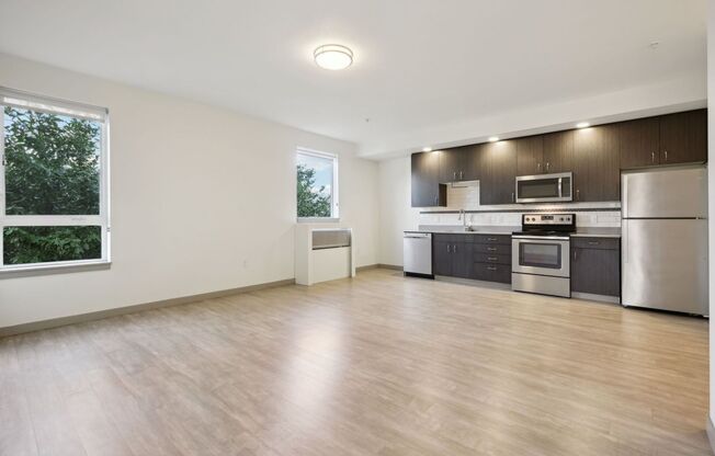 2 beds, 2 baths, 743 sqft, $2,150, Unit 405