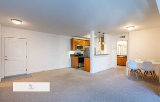 2 beds, 2 baths, $3,500, Unit APARTMENT 533