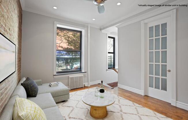 3 beds, 2 baths, $7,895, Unit 5B