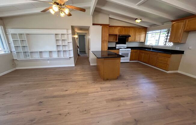 Charming home in prime location!