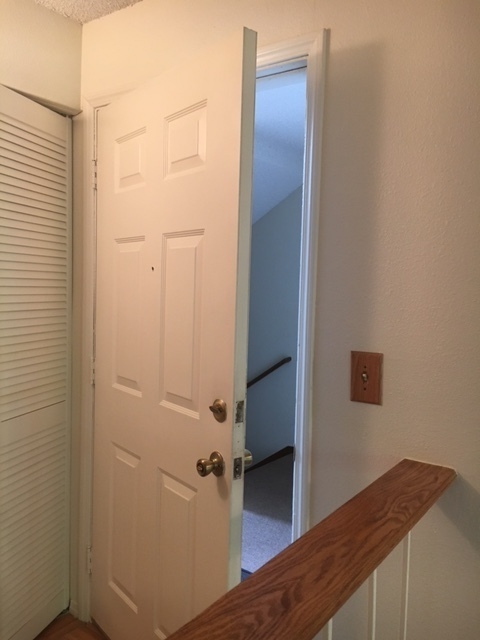 3 beds, 2 baths, $2,400