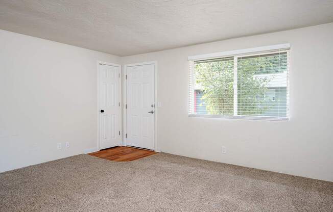 Pacific Village | Living Room