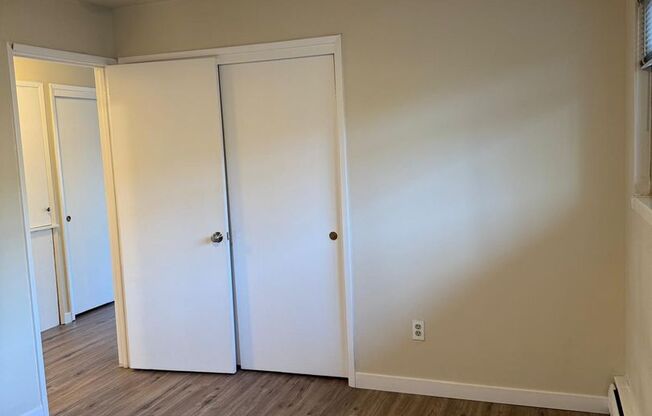 2 beds, 1 bath, 800 sqft, $2,200, Unit 101