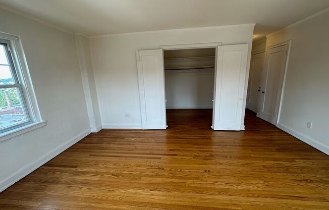 Studio, 1 bath, 301 sqft, $1,425, Unit Wellington 909