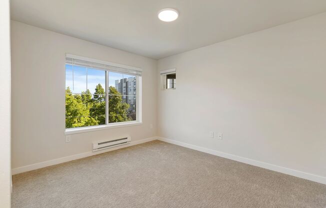 2 beds, 2 baths, 1,005 sqft, $2,795, Unit 402