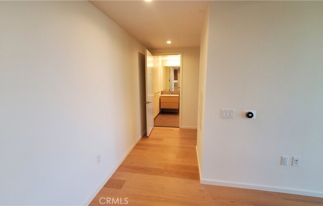 1 bed, 1 bath, 714 sqft, $2,400, Unit 1122