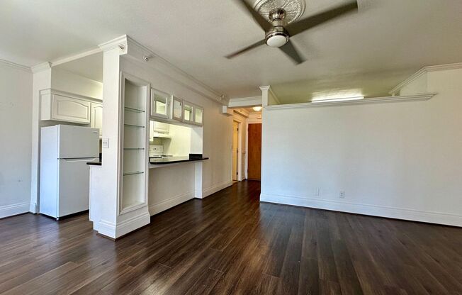 1 bed, 2 baths, 1,298 sqft, $2,450, Unit 0918