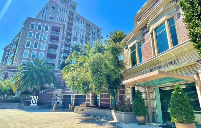 2BR/2BA Remodeled Condo in the Towers! NEW Appliances! Parking! Pool! PROGRESSIVE