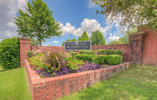 Property Signage at Park at Forest Hill, Memphis