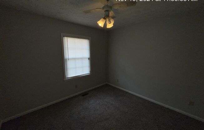 3 beds, 2 baths, $1,600