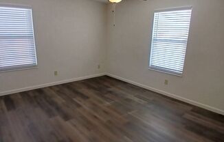 2 beds, 1.5 baths, 1,100 sqft, $1,165, Unit 190307