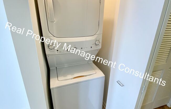 2 beds, 1.5 baths, $1,750