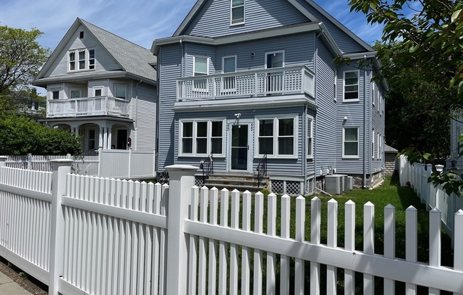 220 BLUE HLS PKWY