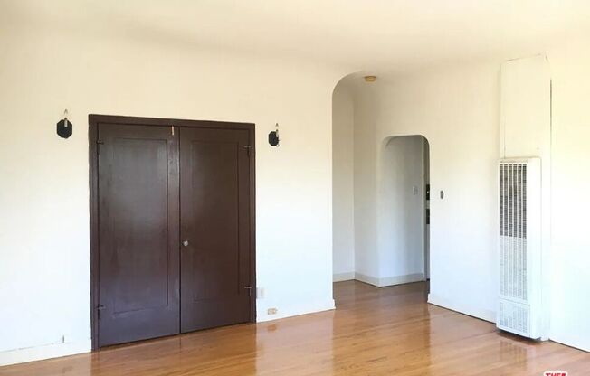 1901 N. Commonwealth ave