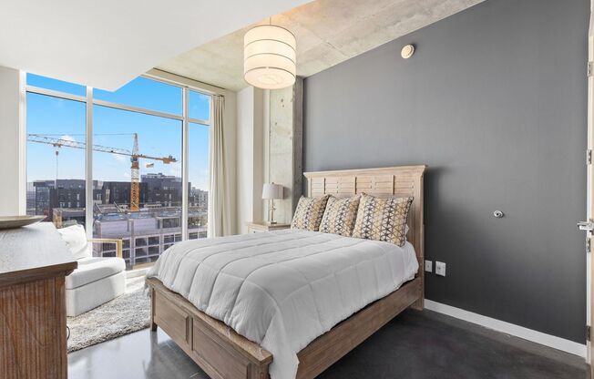 1 bed, 1 bath, $2,295, Unit Unit 1816