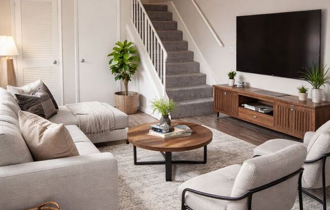 2 beds, 1.5 baths, 1,250 sqft, $1,250, Unit 1917-03