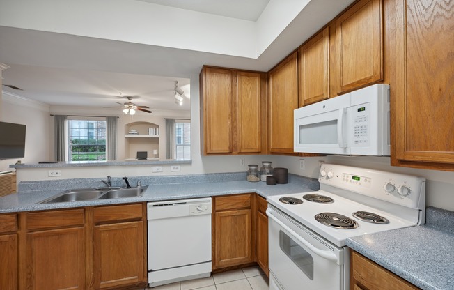 Cottonwood Ridgeview Kitchen